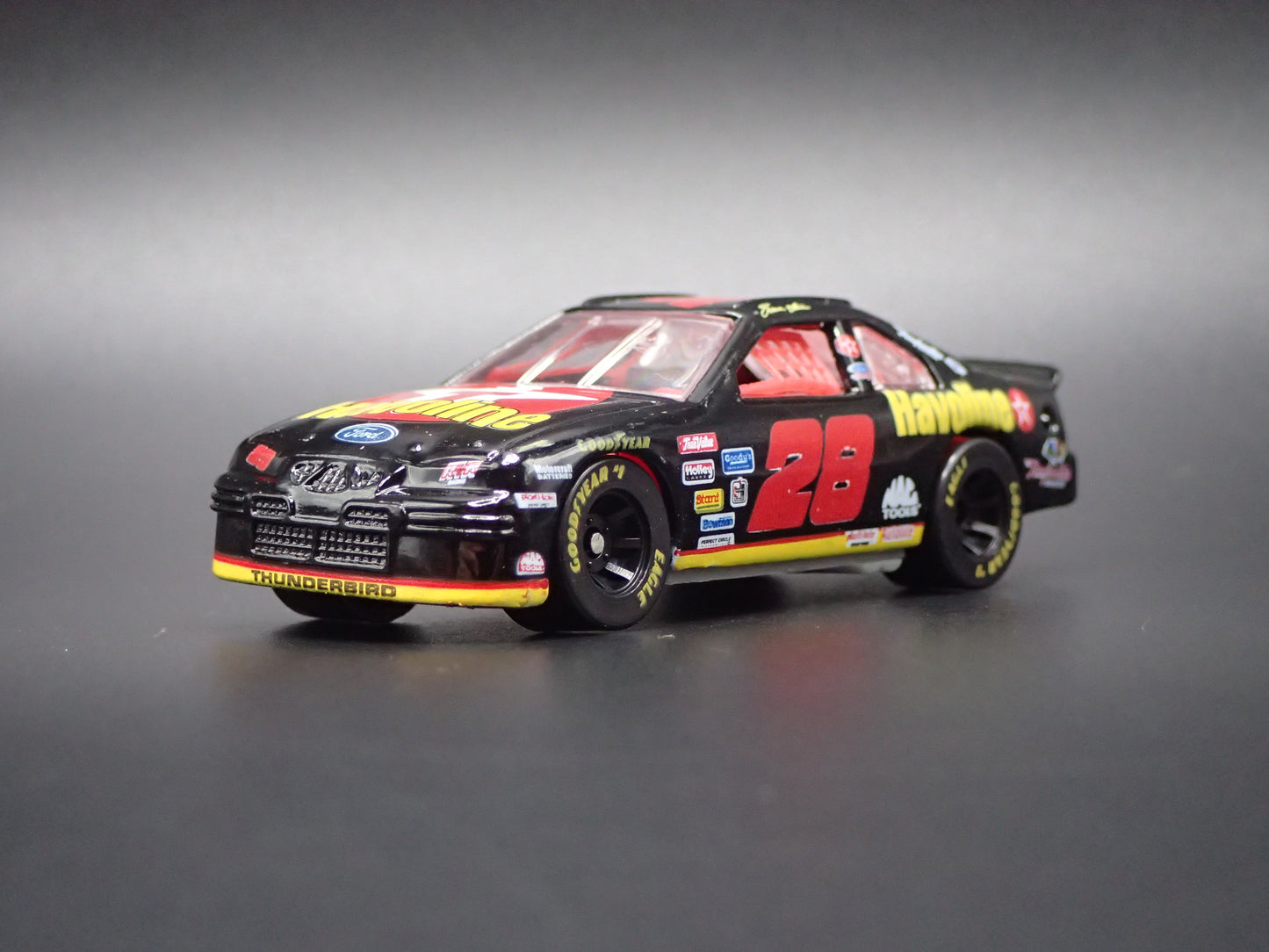 1997 97 FORD THUNDERBIRD 28 ERNIE IRVAN HAVOLINE NASCAR 1:64 SCALE DIECAST CAR