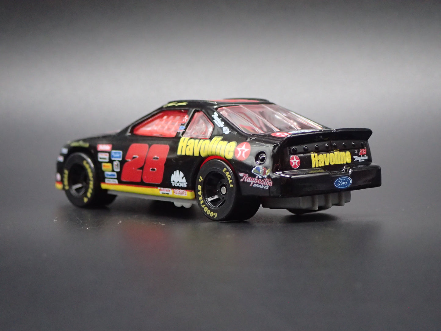1997 97 FORD THUNDERBIRD 28 ERNIE IRVAN HAVOLINE NASCAR 1:64 SCALE DIECAST CAR