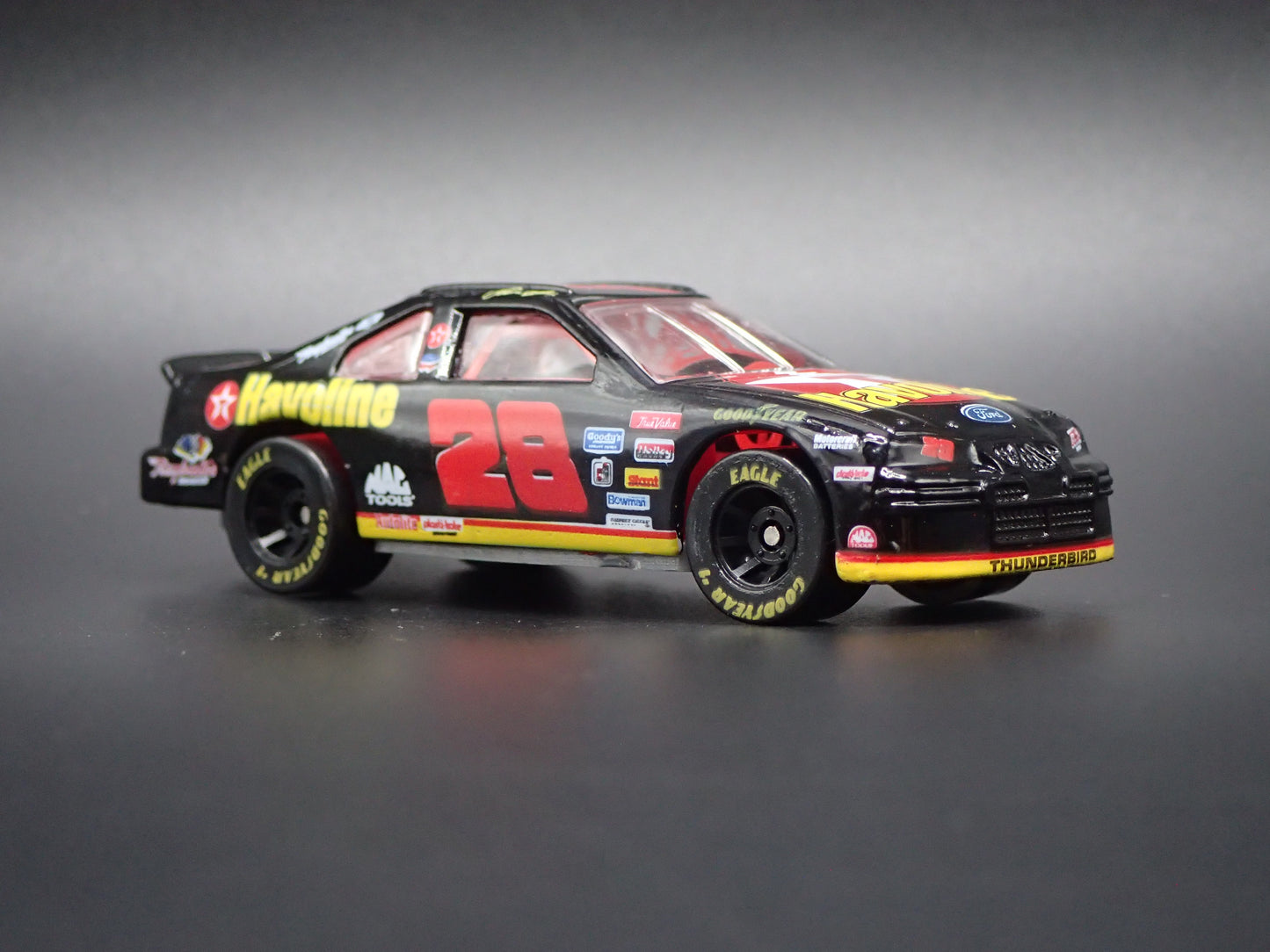 1997 97 FORD THUNDERBIRD 28 ERNIE IRVAN HAVOLINE NASCAR 1:64 SCALE DIECAST CAR
