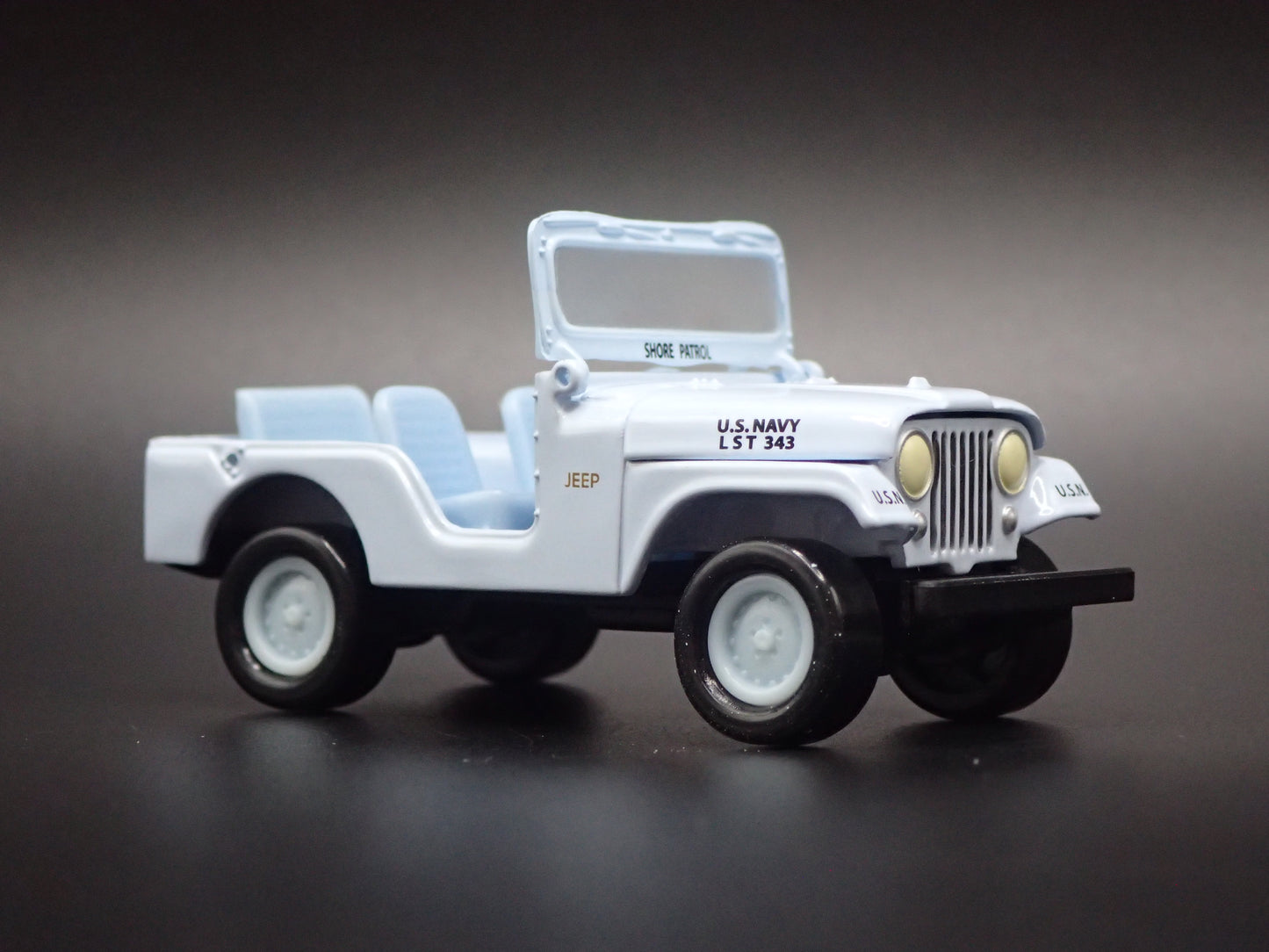 1944-1986 JEEP CJ5 US NAVY 1/64 SCALE COLLECTIBLE DIORAMA DIECAST MODEL CAR