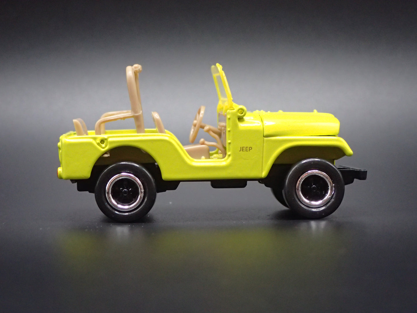 1944-1986 JEEP CJ5 NEON 1/64 SCALE COLLECTIBLE DIORAMA DIECAST MODEL CAR