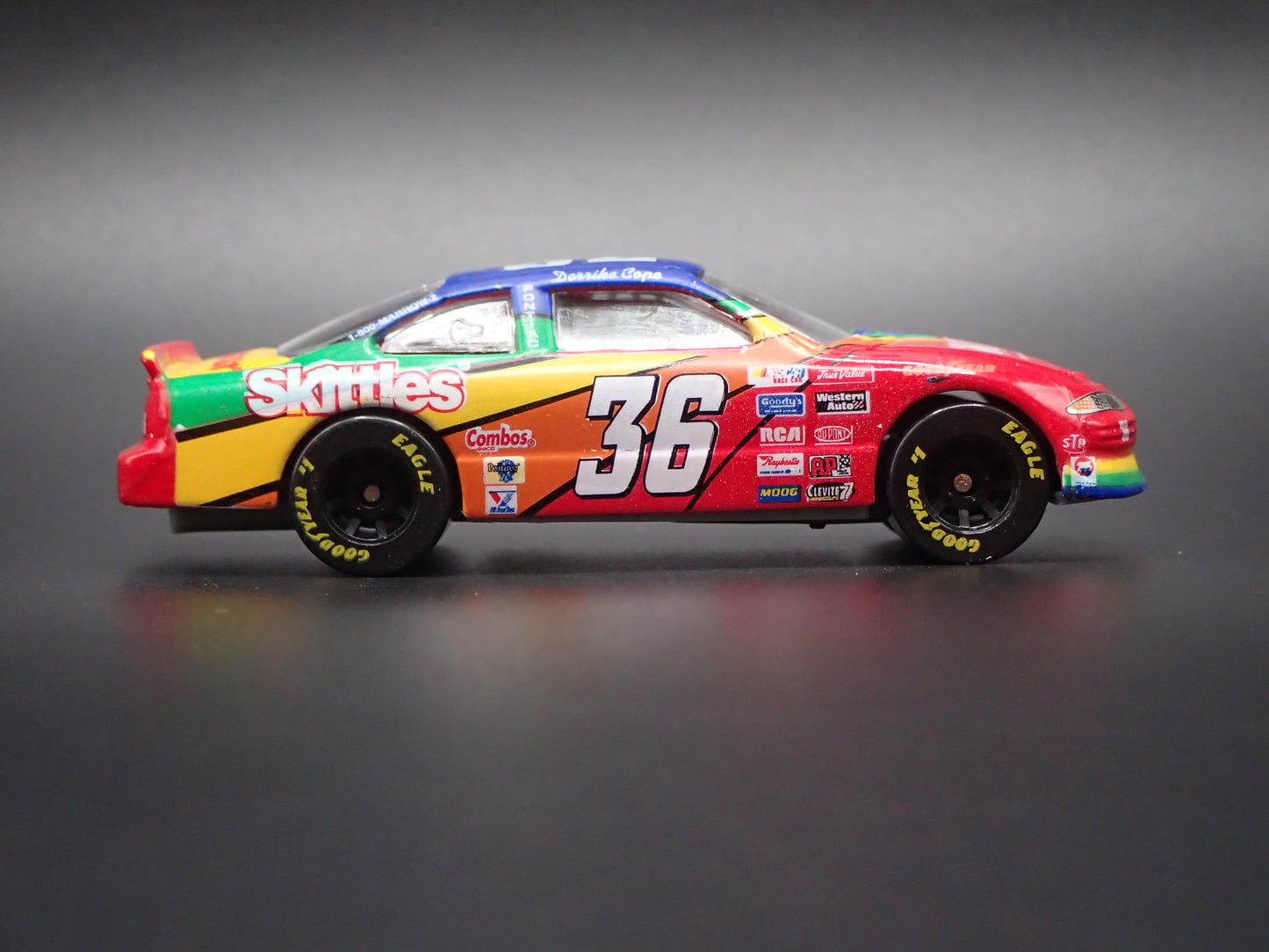 1997 97 PONTIAC GRAND PRIX 36 DERRICK COPE SKITTLES NASCAR 1:64 SCALE DIECAST CAR