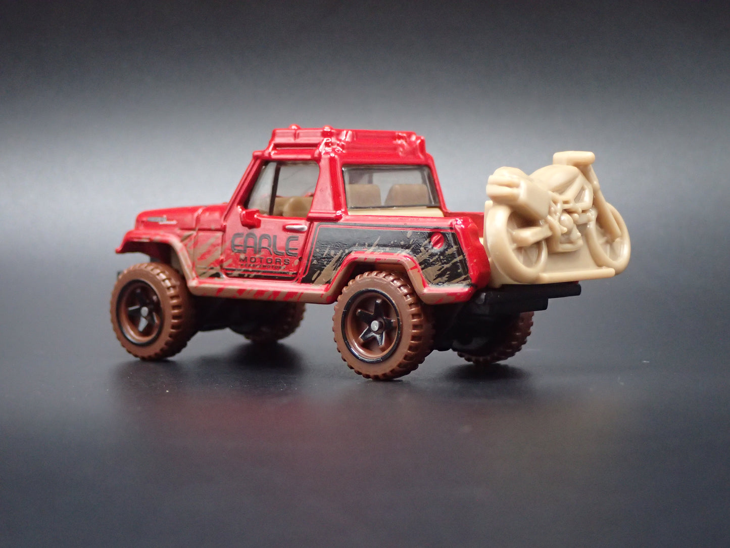 1966 - 1973 JEEP JEEPSTER COMMANDO PICKUP TRUCK 1:64 SCALE DIECAST MODEL CAR