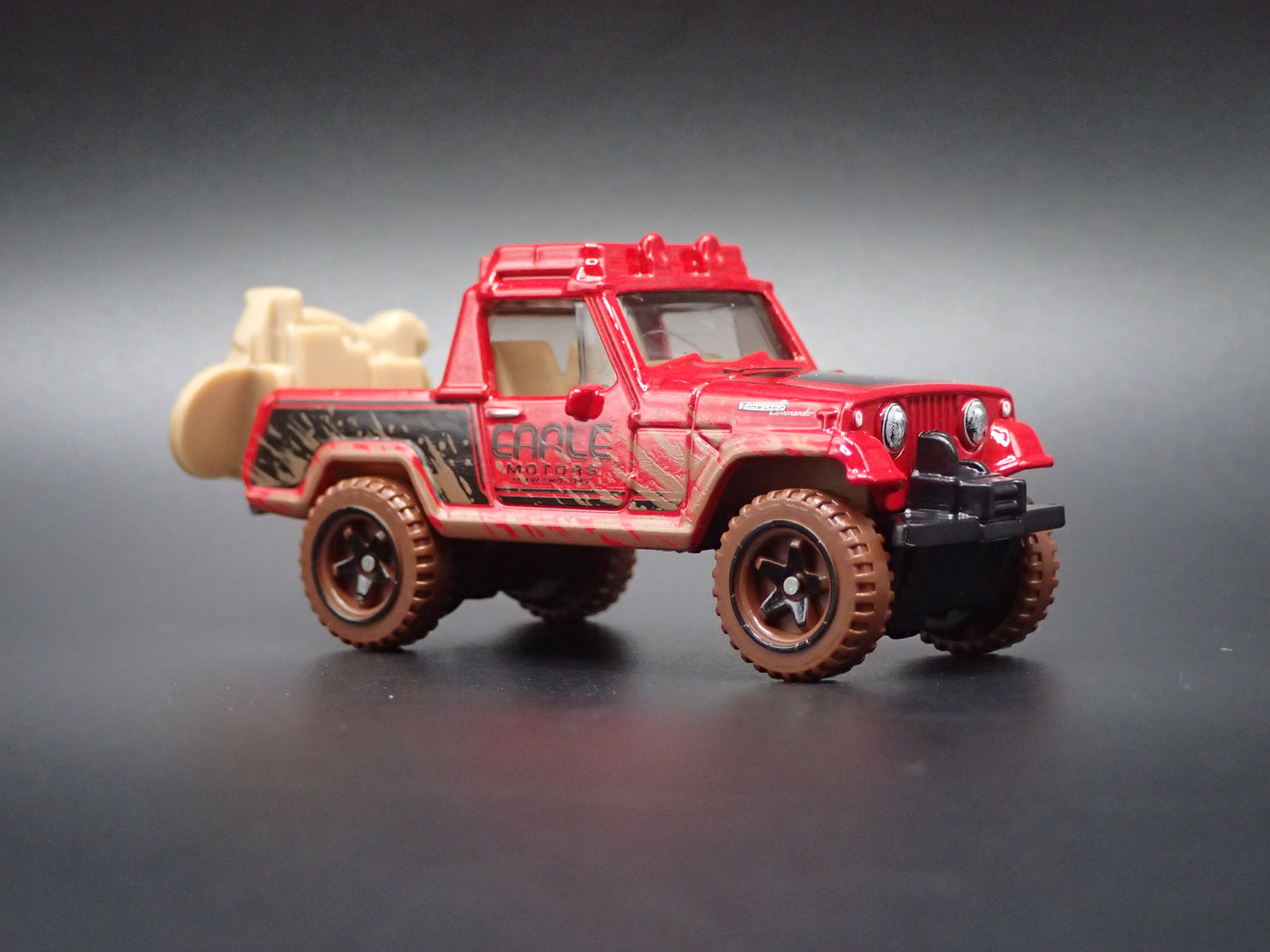 1966 - 1973 JEEP JEEPSTER COMMANDO PICKUP TRUCK 1:64 SCALE DIECAST MODEL CAR