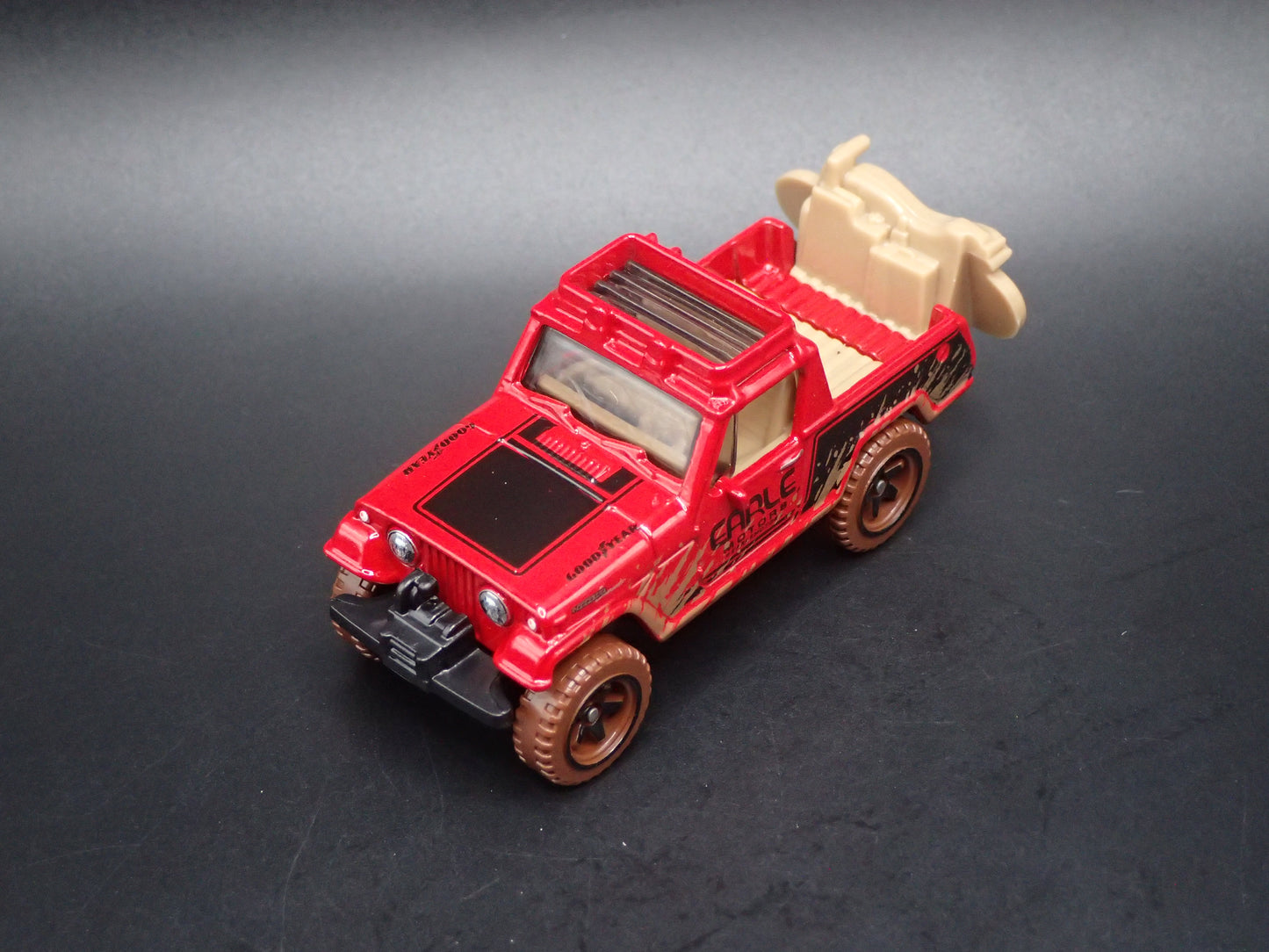 1966 - 1973 JEEP JEEPSTER COMMANDO PICKUP TRUCK 1:64 SCALE DIECAST MODEL CAR