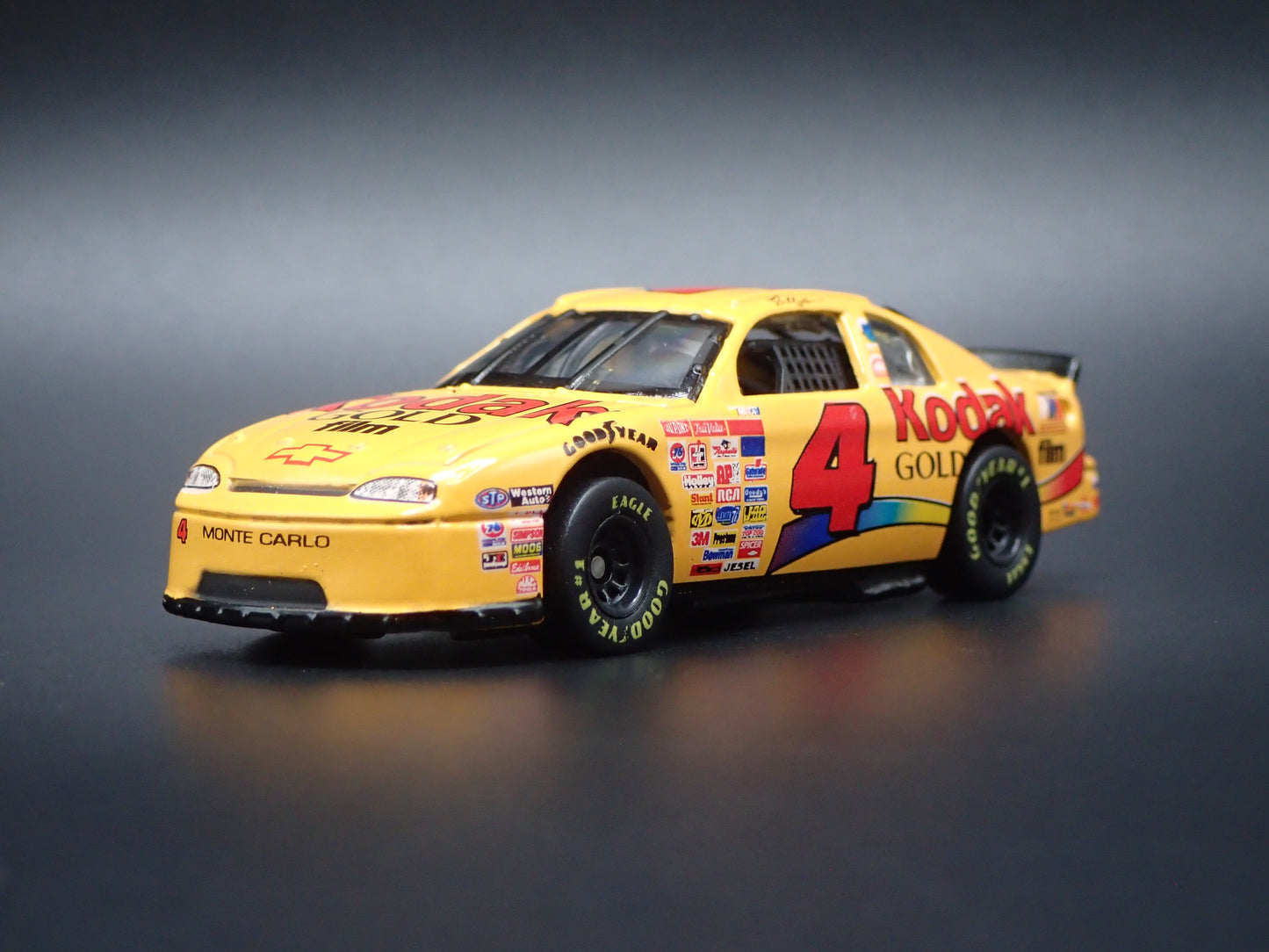 1998 CHEVY CHEVROLET MONTE CARLO 4 BOBBY HAMILTON NASCAR 1:64 SCALE DIECAST CAR