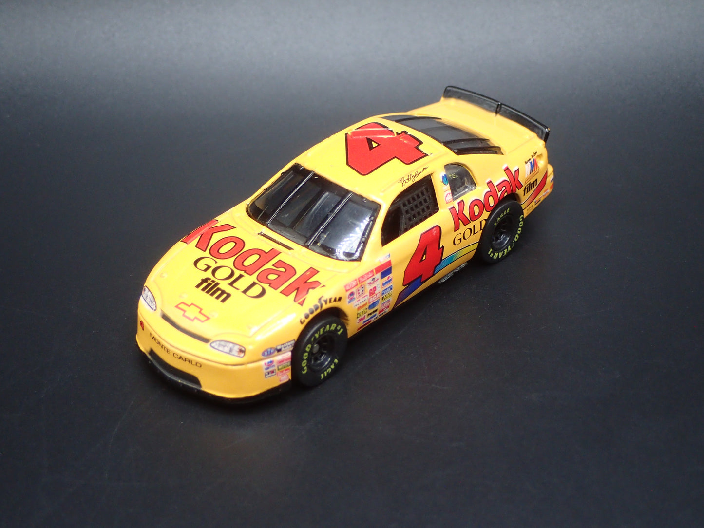 1998 CHEVY CHEVROLET MONTE CARLO 4 BOBBY HAMILTON NASCAR 1:64 SCALE DIECAST CAR