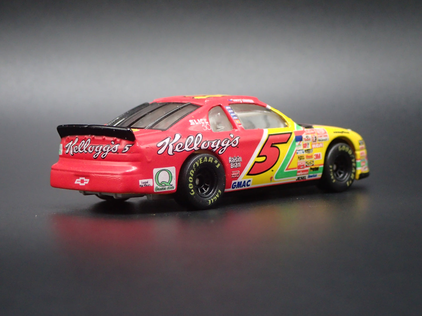 1998 CHEVY CHEVROLET MONTE CARLO 5 TERRY LABONTE NASCAR 1:64 SCALE DIECAST CAR