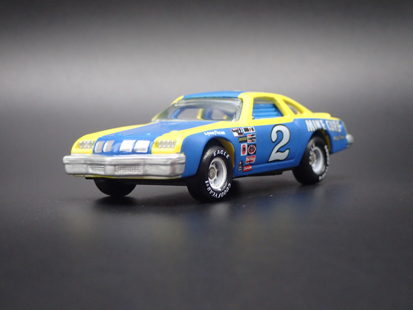 1980 80 OLDSMOBILE 442 3 DALE EARNHARDT NASCAR 1:64 SCALE MODEL CAR