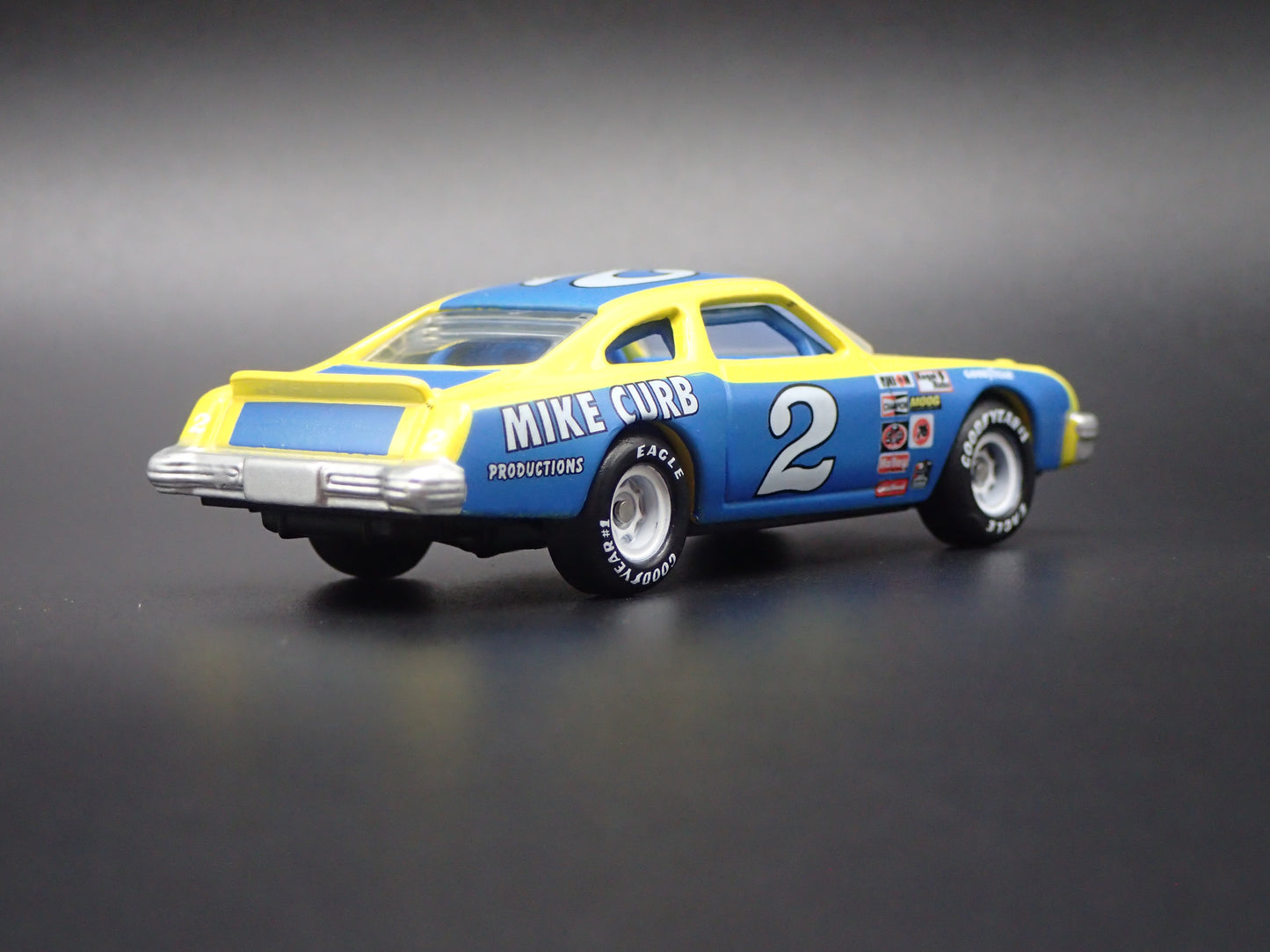 1980 80 OLDSMOBILE 442 3 DALE EARNHARDT NASCAR 1:64 SCALE MODEL CAR