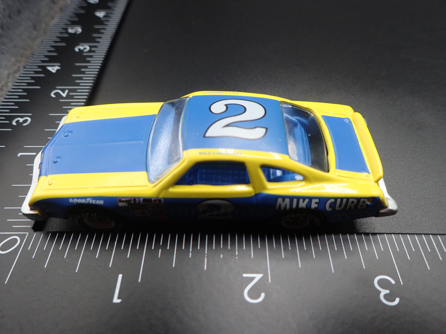 1980 80 OLDSMOBILE 442 3 DALE EARNHARDT NASCAR 1:64 SCALE MODEL CAR