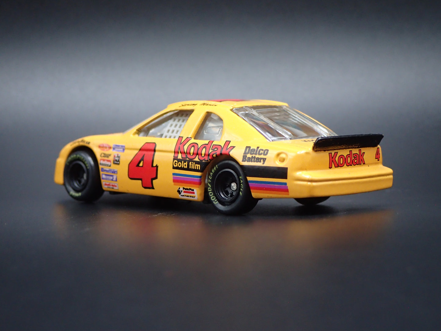 1996 CHEVY CHEVROLET MONTE CARLO 4 STERLING MARTIN NASCAR 1:64 DIECAST MODEL CAR
