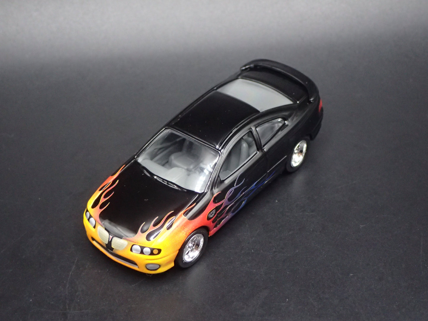 2004-2006 PONTIAC GTO BLACK 1:64 SCALE DIECAST MODEL CAR