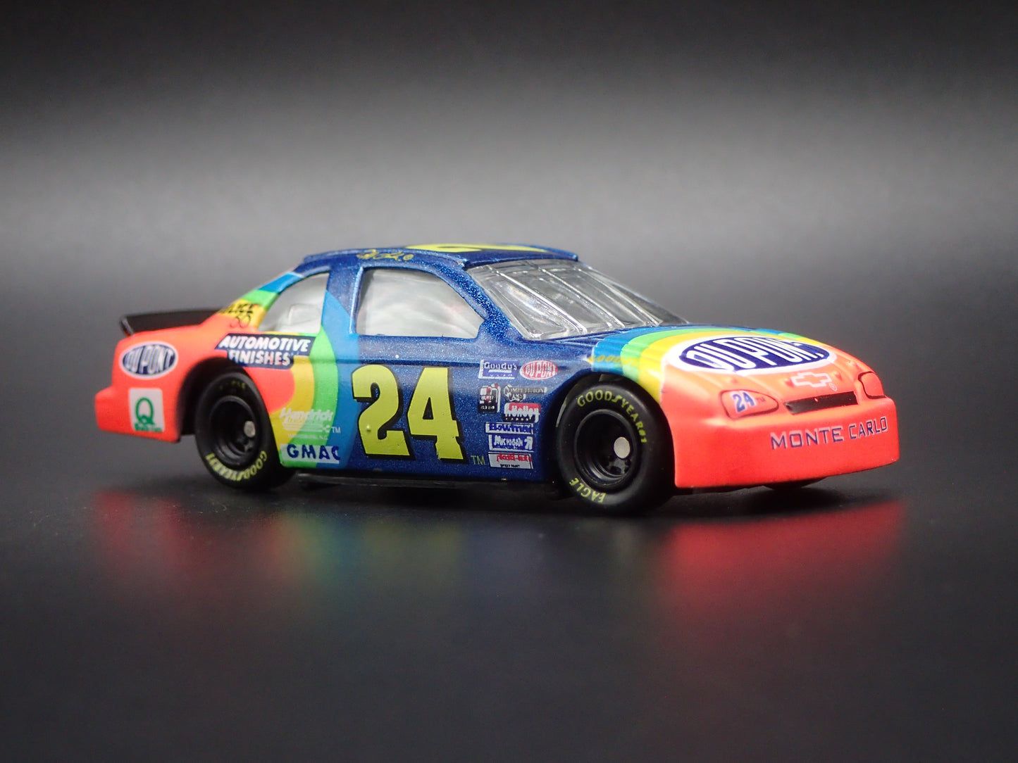 1996 CHEVY CHEVROLET MONTE CARLO JEFF GORDON NASCAR 1:64 SCALE DIECAST MODEL CAR