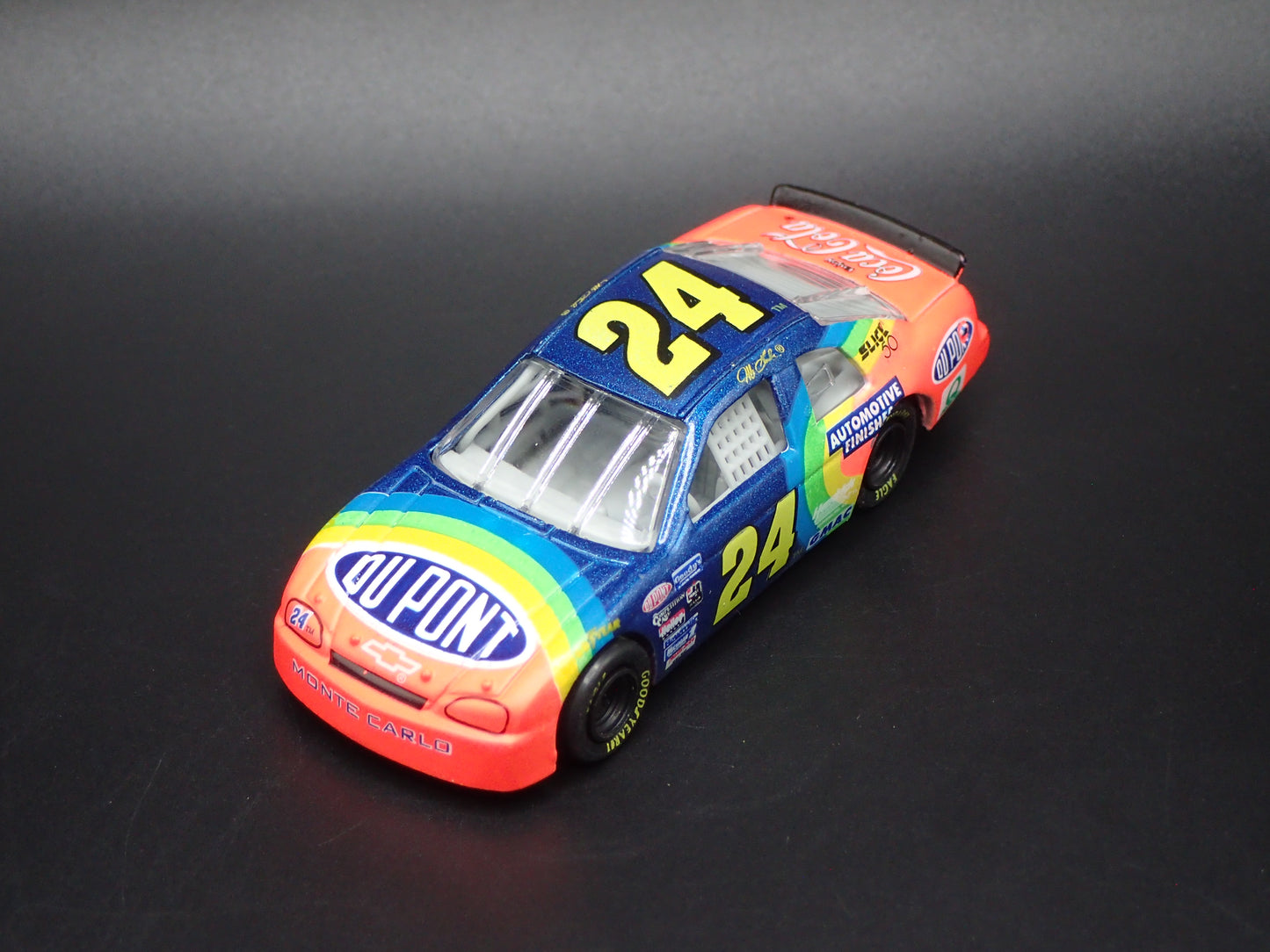 1996 CHEVY CHEVROLET MONTE CARLO JEFF GORDON NASCAR 1:64 SCALE DIECAST MODEL CAR