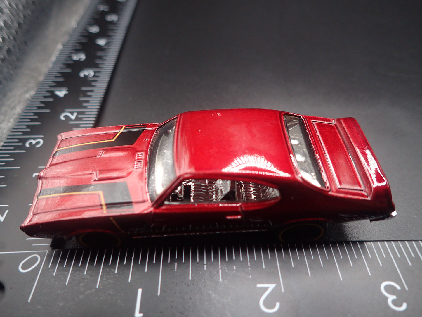1969 69 PONTIAC GTO RED 1:64 SCALE DIORAMA DIECAST MODEL CAR