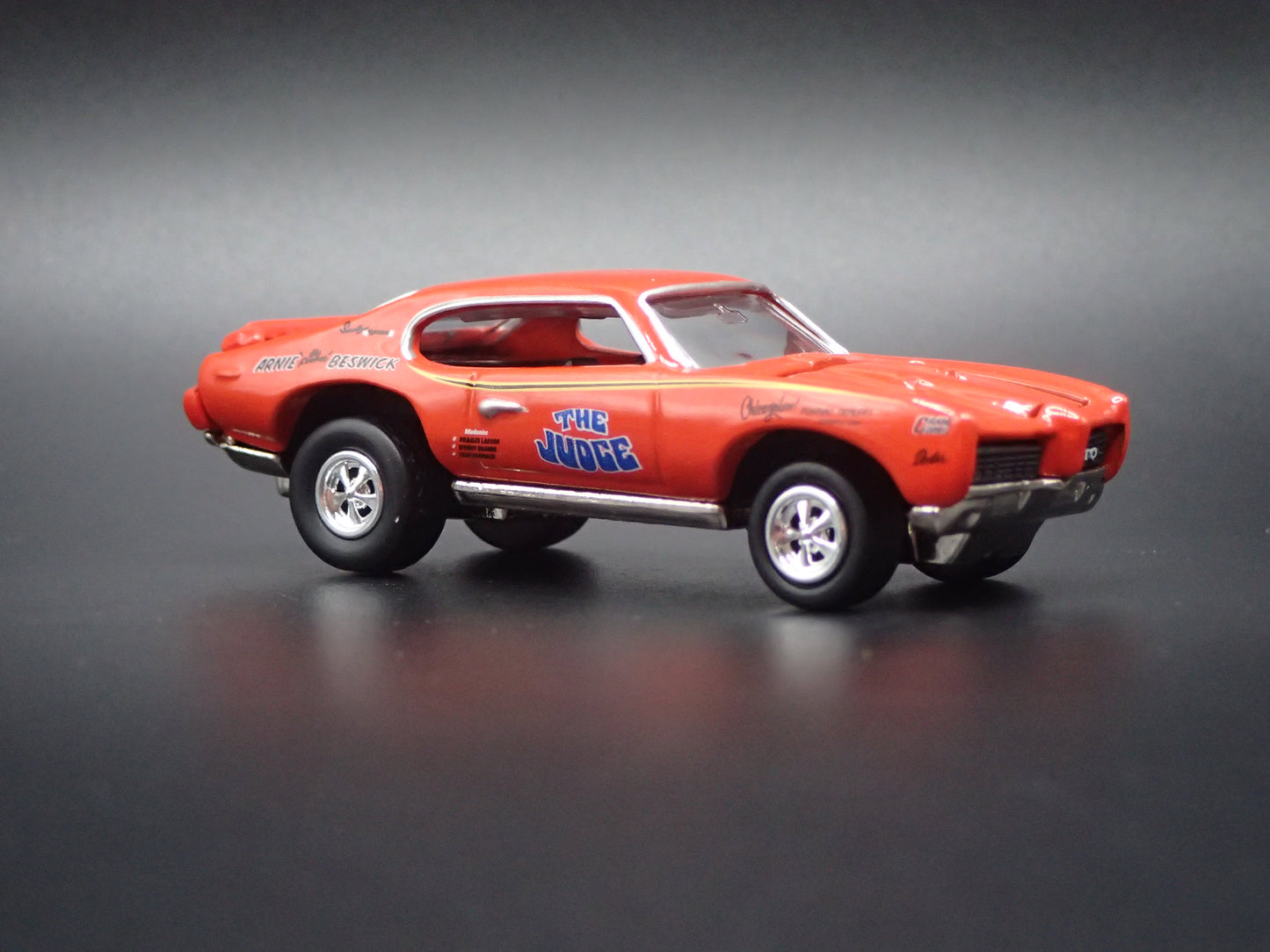 1969 69 PONTIAC GTO JUDGE SUPER STOCK ARNIE BESWICK 1:64 SCALE DIECAST MODEL CAR