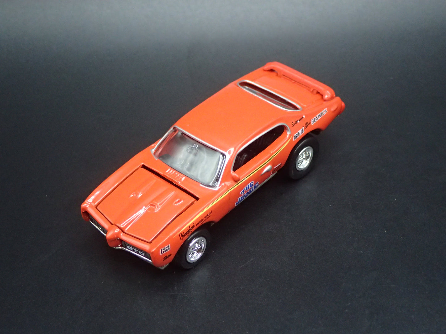 1969 69 PONTIAC GTO JUDGE SUPER STOCK ARNIE BESWICK 1:64 SCALE DIECAST MODEL CAR