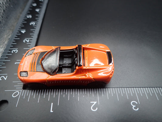 2008-2012 TESLA ROADSTER ORANGE 1:64 SCALE COLLECTIBLE DIORAMA DIECAST MODEL CAR