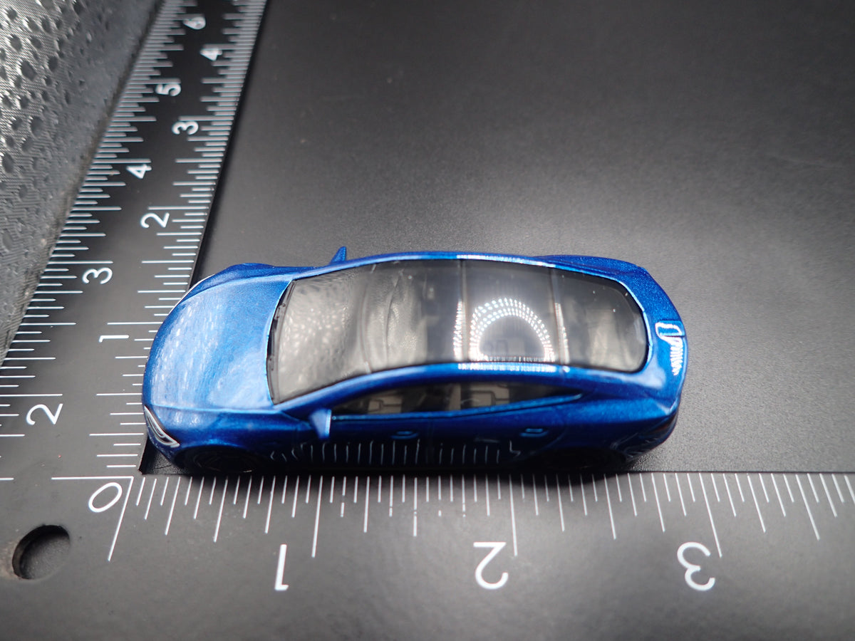 2016-2025 TESLA MODEL S BLUE 1/64 SCALE COLLECTIBLE DIORAMA DIECAST MODEL CAR