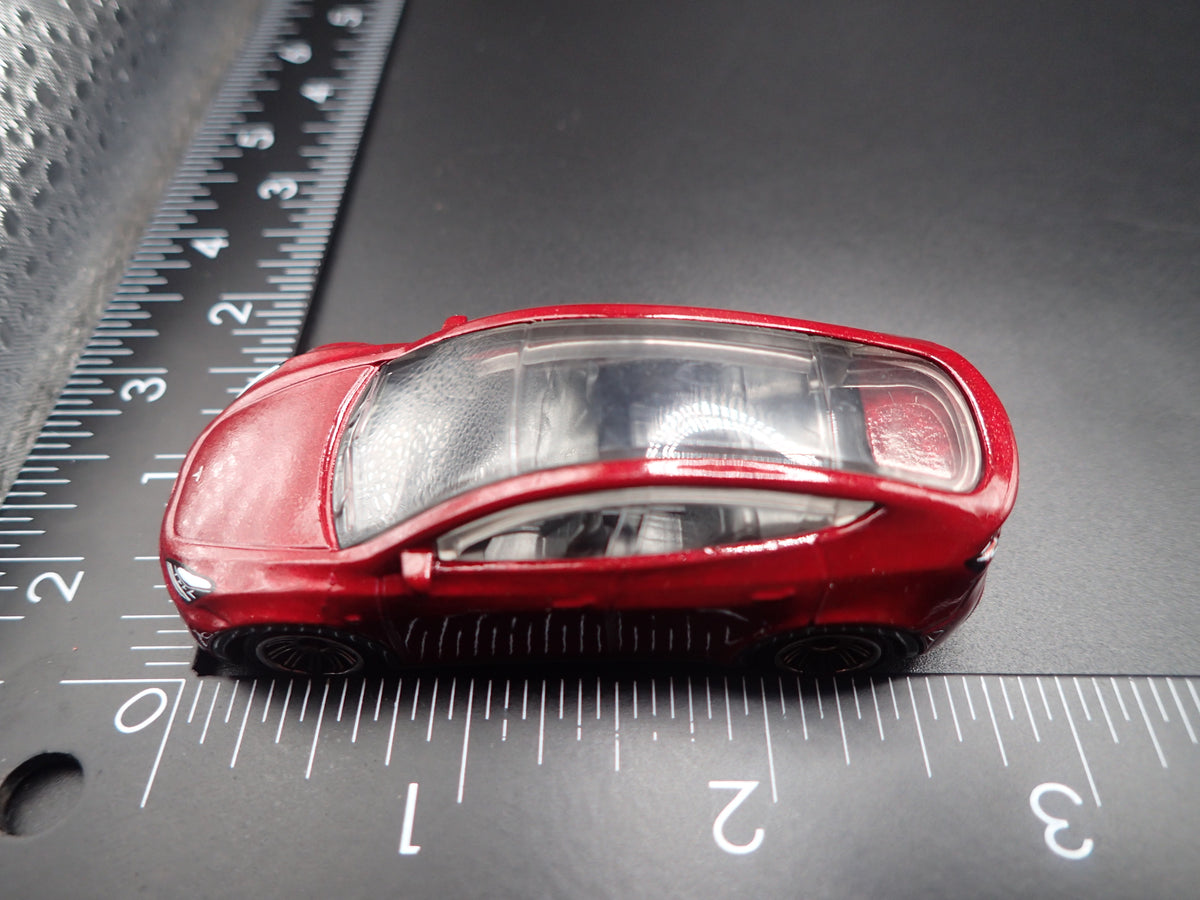 2020-2025 TESLA MODEL Y SUV RED 1:64 SCALE COLLECTIBLE DIORAMA DIECAST MODEL CAR