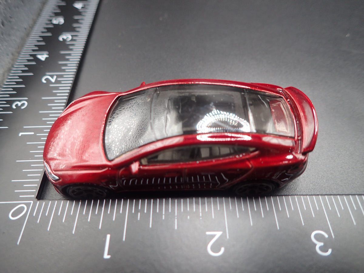 2021-2025 TESLA MODEL S PLAID 1/64 SCALE COLLECTIBLE DIORAMA DIECAST MODEL CAR