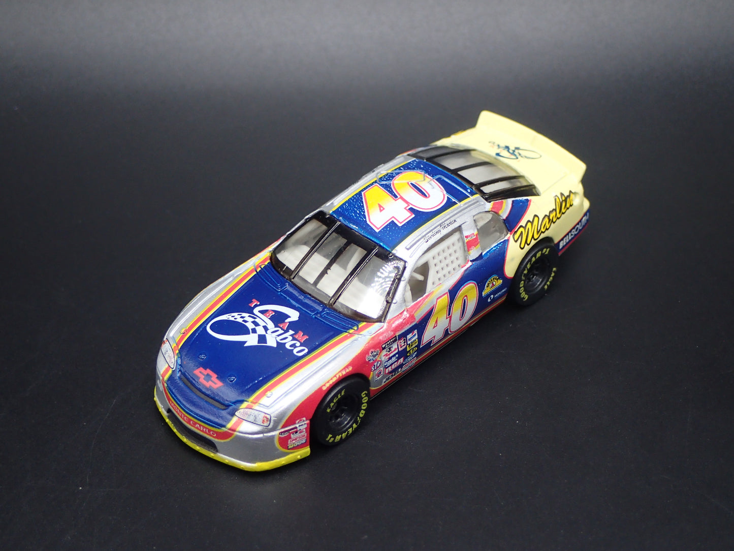 1998 CHEVY CHEVROLET MONTE CARLO 40 STERLING MARLIN NASCAR 1:64 SCALE DIECAST MODEL CAR