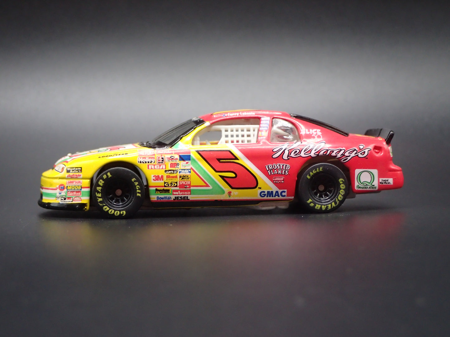 1998 CHEVY CHEVROLET MONTE CARLO 5 TERRY LABONTE NASCAR 1:64 SCALE DIECAST CAR