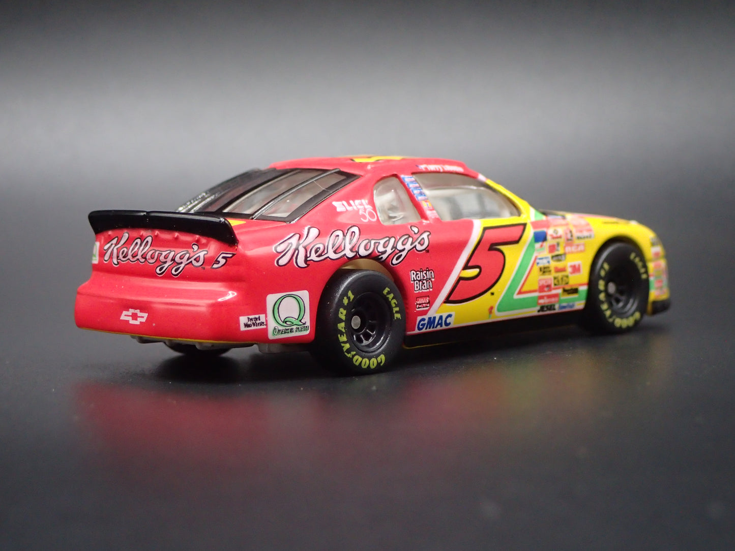 1998 CHEVY CHEVROLET MONTE CARLO 5 TERRY LABONTE NASCAR 1:64 SCALE DIECAST CAR