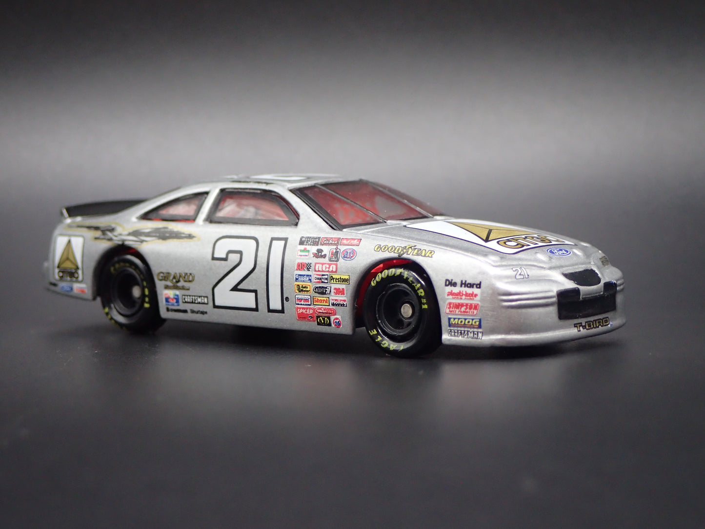 1996 FORD THUNDERBIRD 21 MICHAEL WALTRIP CITGO NASCAR 1:64 SCALE DIECAST CAR