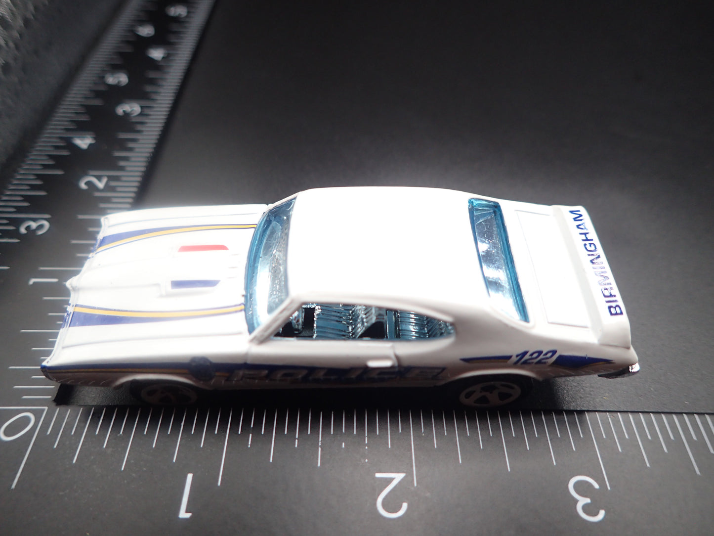 1969 69 PONTIAC FIREBIRD POLICE WHITE 1:64 SCALE DIORAMA DIECAST MODEL CAR