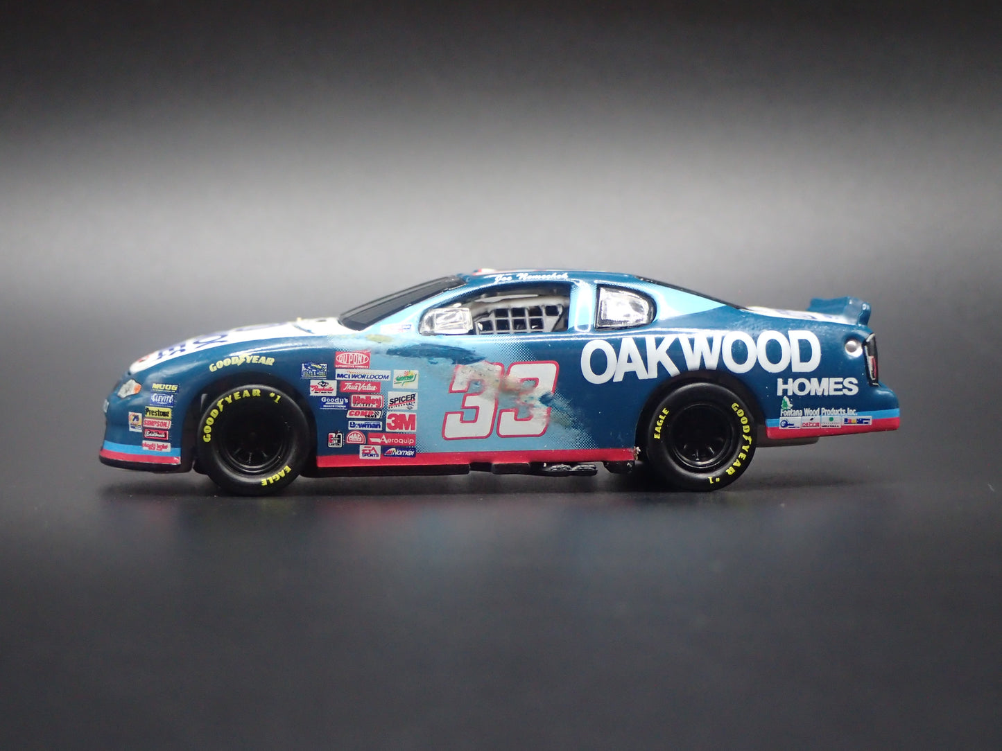 2000 CHEVY CHEVROLET MONTE CARLO 33 JOE NEMECHEK NASCAR 1:64 SCALE DIECAST MODEL CAR