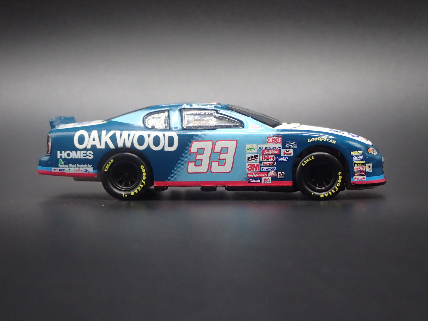 2000 CHEVY CHEVROLET MONTE CARLO 33 JOE NEMECHEK NASCAR 1:64 SCALE DIECAST MODEL CAR