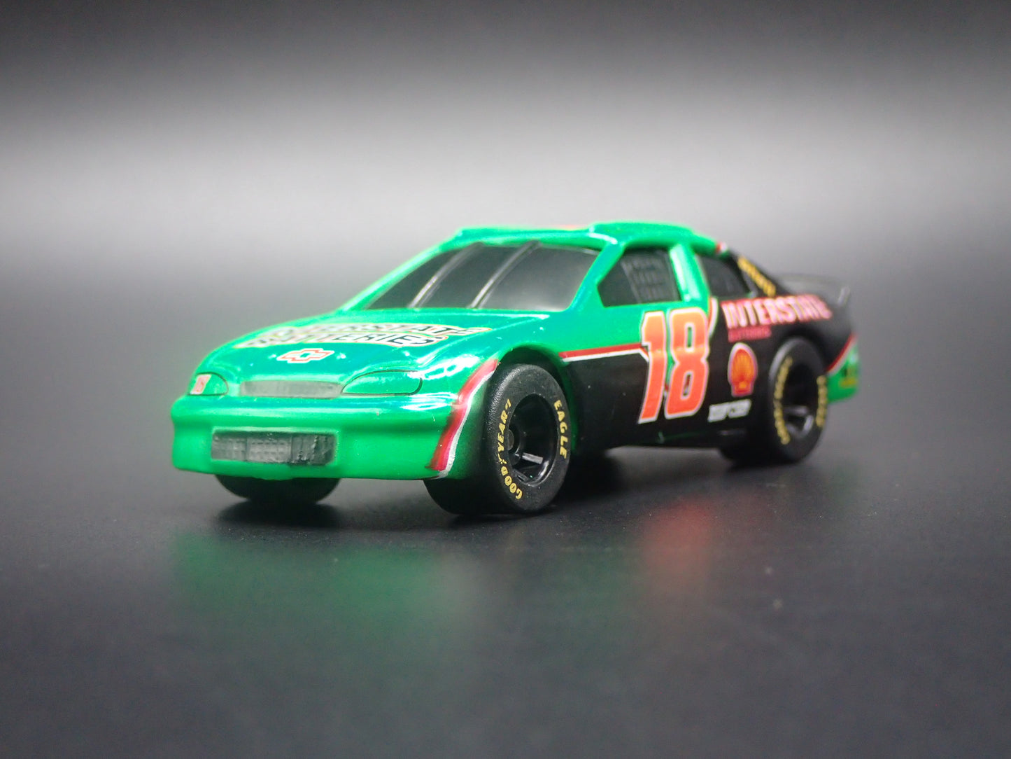 1996 CHEVY CHEVROLET MONTE CARLO 18 BOBBY LABONTE NASCAR 1:64 DIECAST MODEL CAR