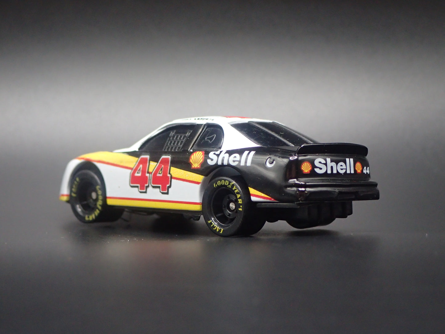 1996 CHEVY CHEVROLET MONTE CARLO 44 BOBBY LABONTE NASCAR 1:64 DIECAST MODEL CAR