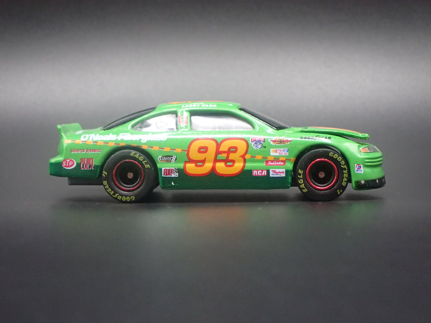 1998 98 PONTIAC GRAND PRIX 93 LARRY KLOS NASCAR 1:64 SCALE DIECAST MODEL CAR