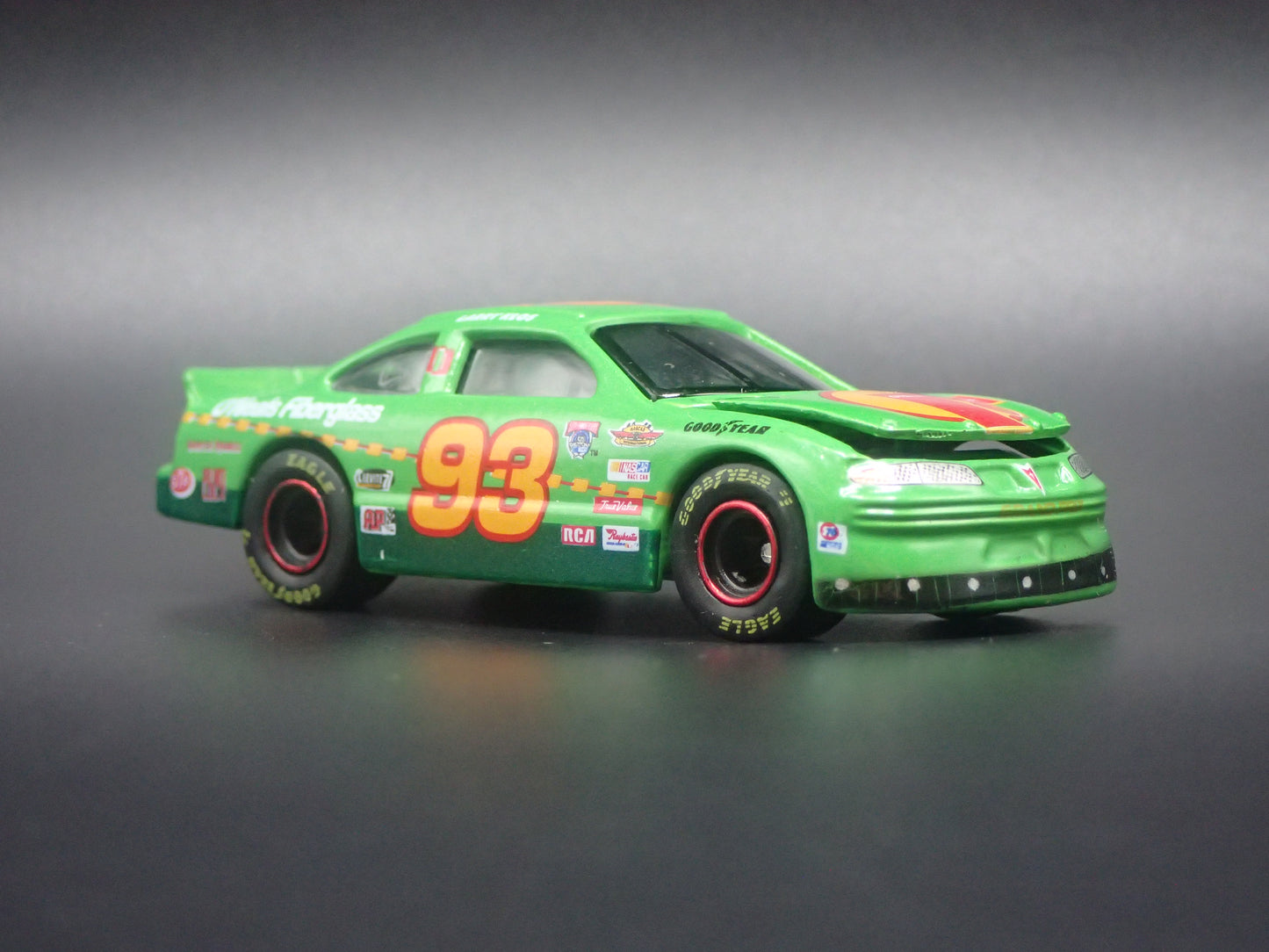 1998 98 PONTIAC GRAND PRIX 93 LARRY KLOS NASCAR 1:64 SCALE DIECAST MODEL CAR