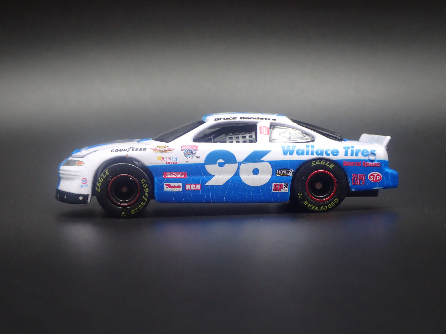 1998 98 PONTIAC GRAND PRIX 96 BRUCE BANDURA NASCAR 1:64 SCALE DIECAST MODEL CAR