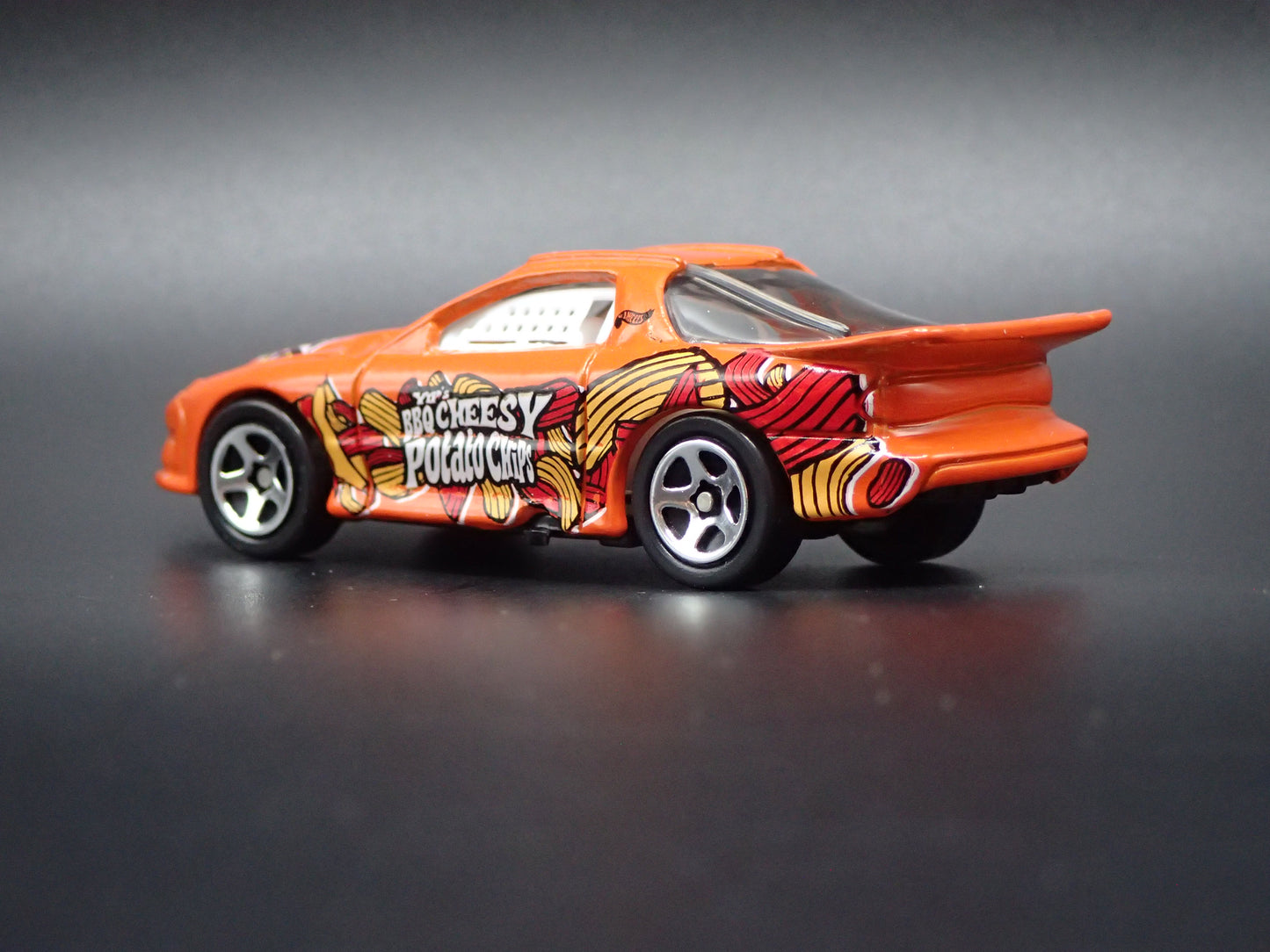 PONTIAC FIREBIRD IROC ORANGE 1:64 SCALE COLLECTIBLE DIORAMA DIECAST MODEL CAR