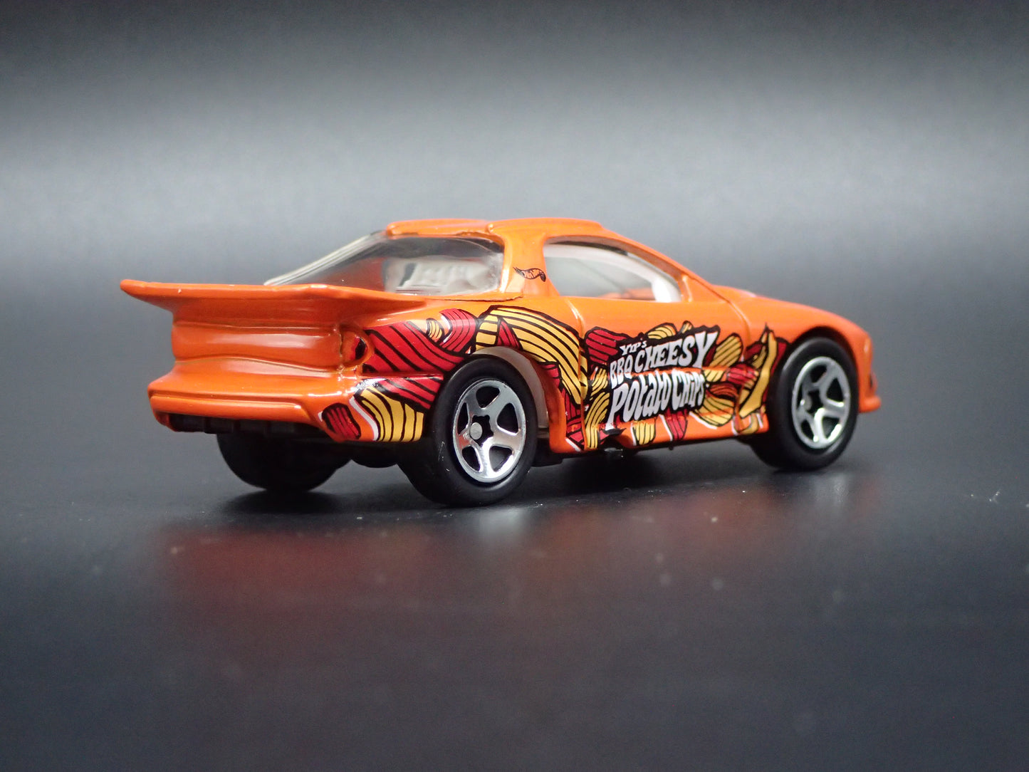 PONTIAC FIREBIRD IROC ORANGE 1:64 SCALE COLLECTIBLE DIORAMA DIECAST MODEL CAR