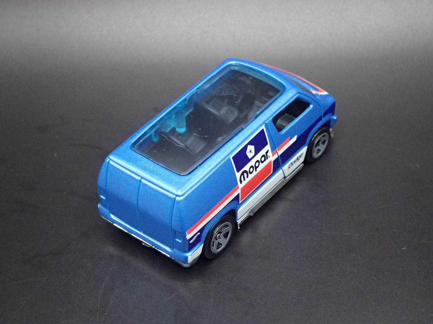 1977 77 DODGE CUSTOM VAN MOPAR BLUE 1:64 SCALE COLLECTIBLE DIECAST MODEL CAR