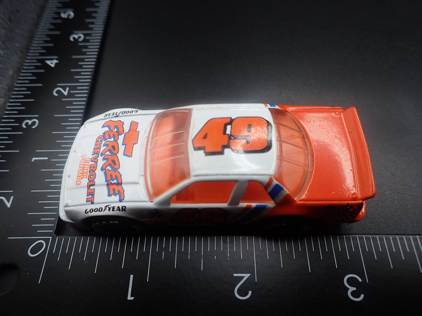 1992 92 CHEVY CHEVROLET LUMINA 49 ED FERREE NASCAR 1:64 SCALE DIECAST CAR