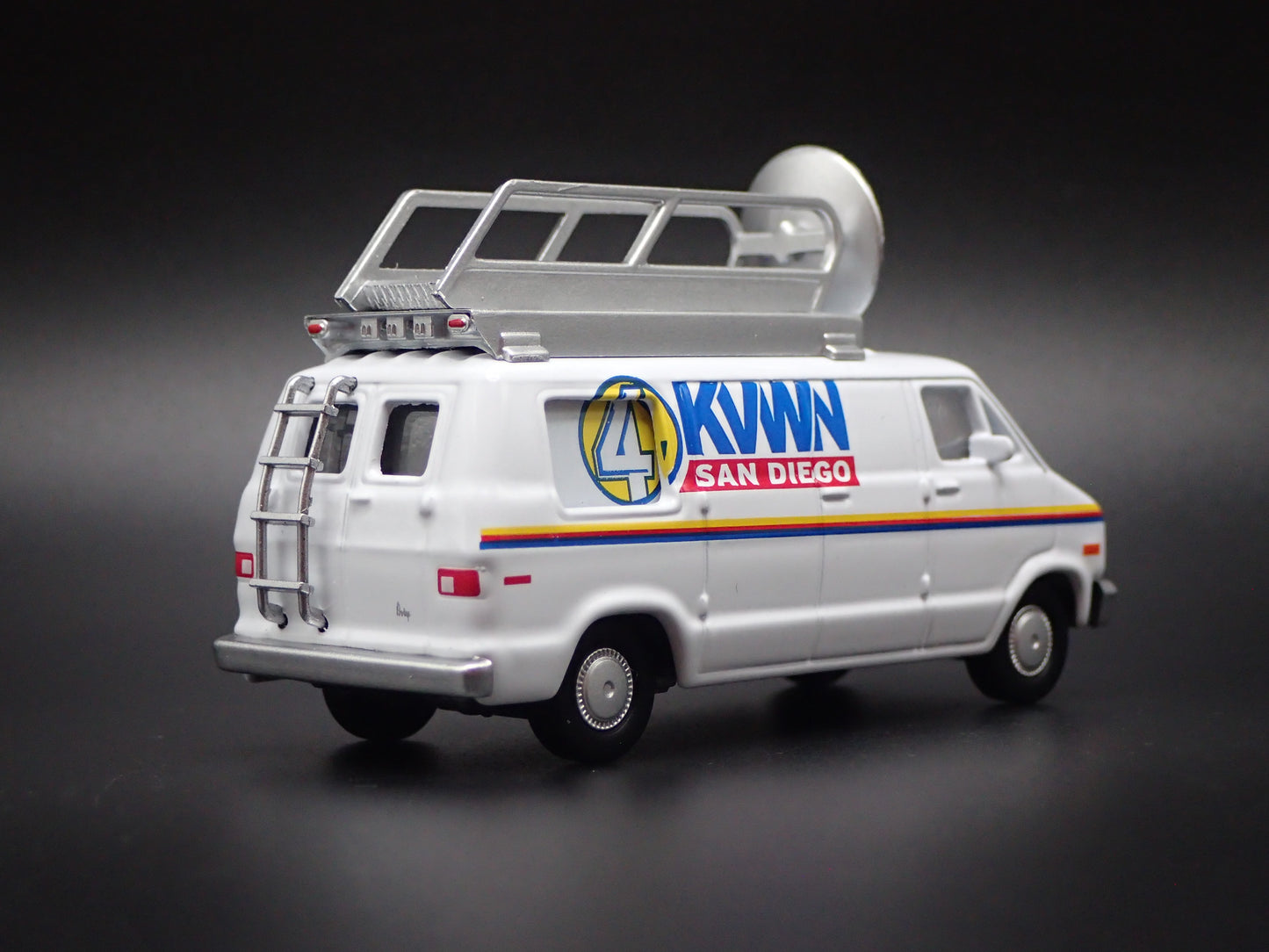1977 77 DODGE B100 ANCHORMAN SAN DIEGO NEWS VAN 1:64 SCALE DIECAST MODEL CAR