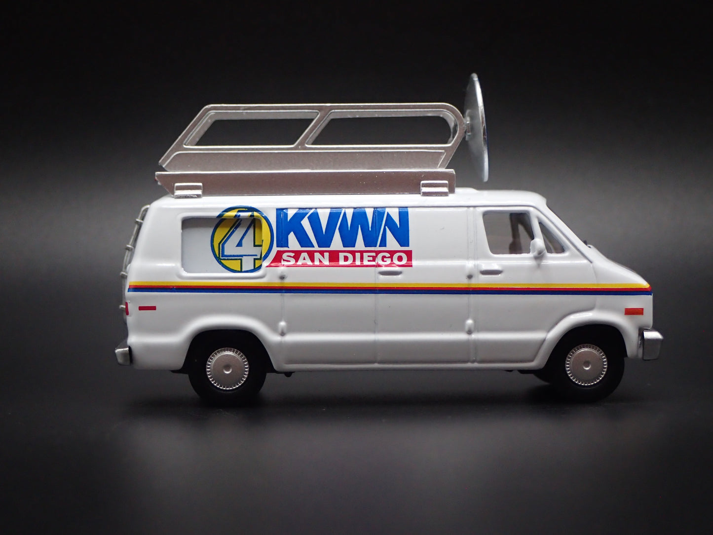 1977 77 DODGE B100 ANCHORMAN SAN DIEGO NEWS VAN 1:64 SCALE DIECAST MODEL CAR