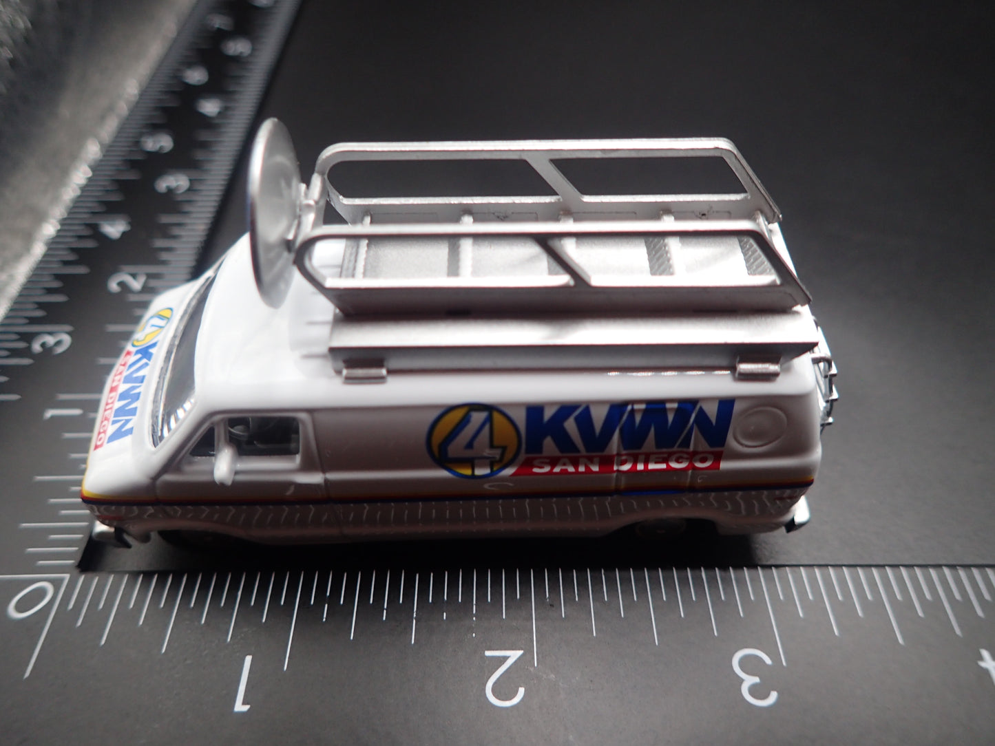 1977 77 DODGE B100 ANCHORMAN SAN DIEGO NEWS VAN 1:64 SCALE DIECAST MODEL CAR