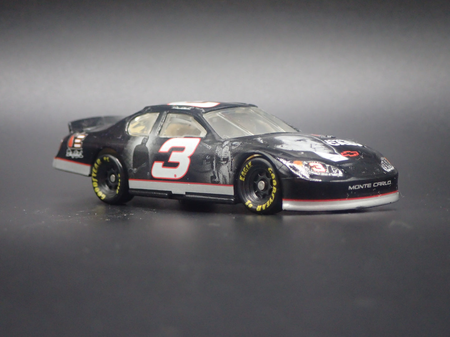 CHEVROLET MONTE CARLO 3 DALE EARNHARDT JOHNNY CASH NASCAR 1:64 SCALE DIECAST MODEL CAR
