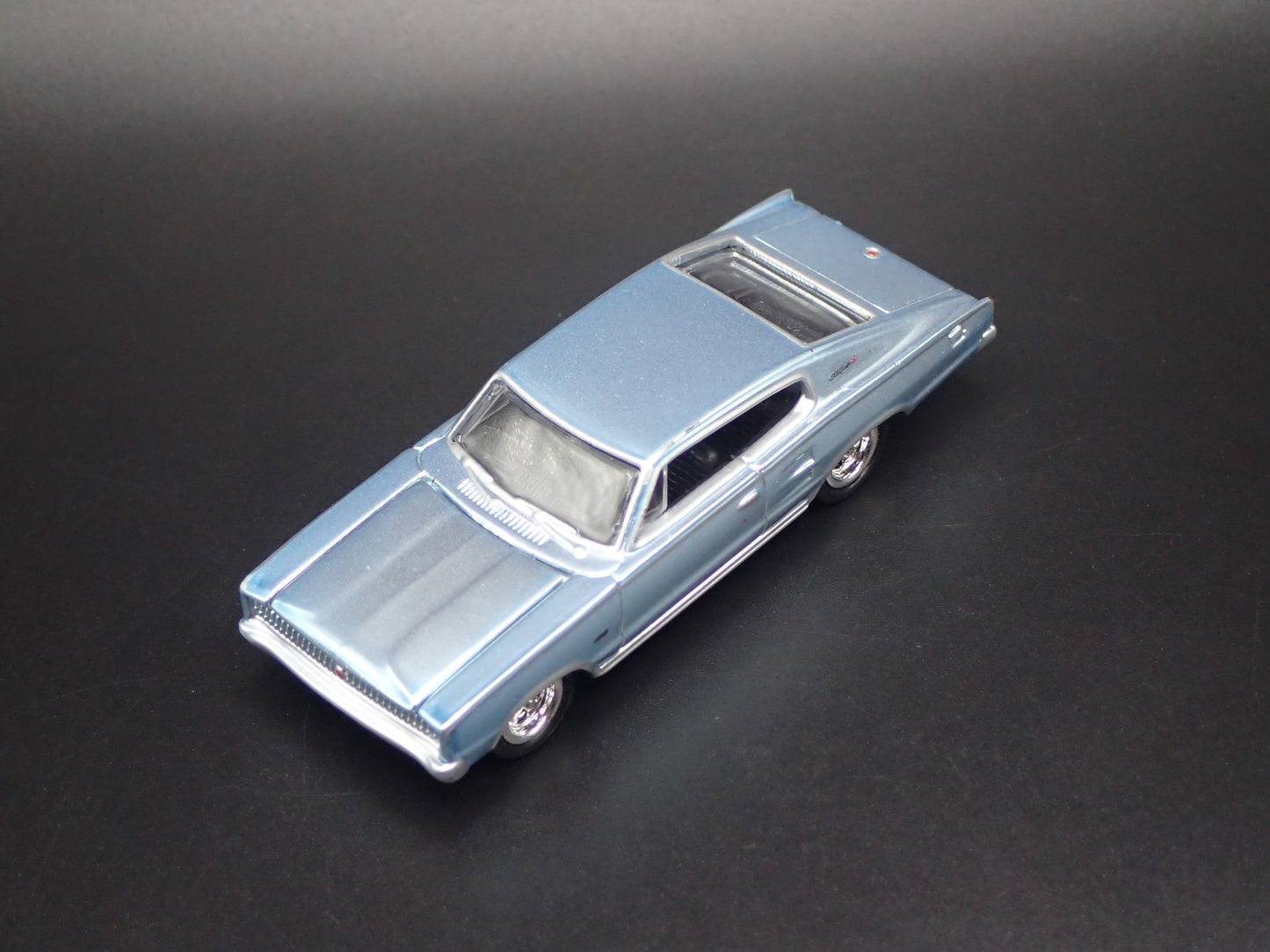 1966 66 DODGE CHARGER BLUE 1:64 SCALE COLLECTIBLE DIORAMA DIECAST MODEL CAR