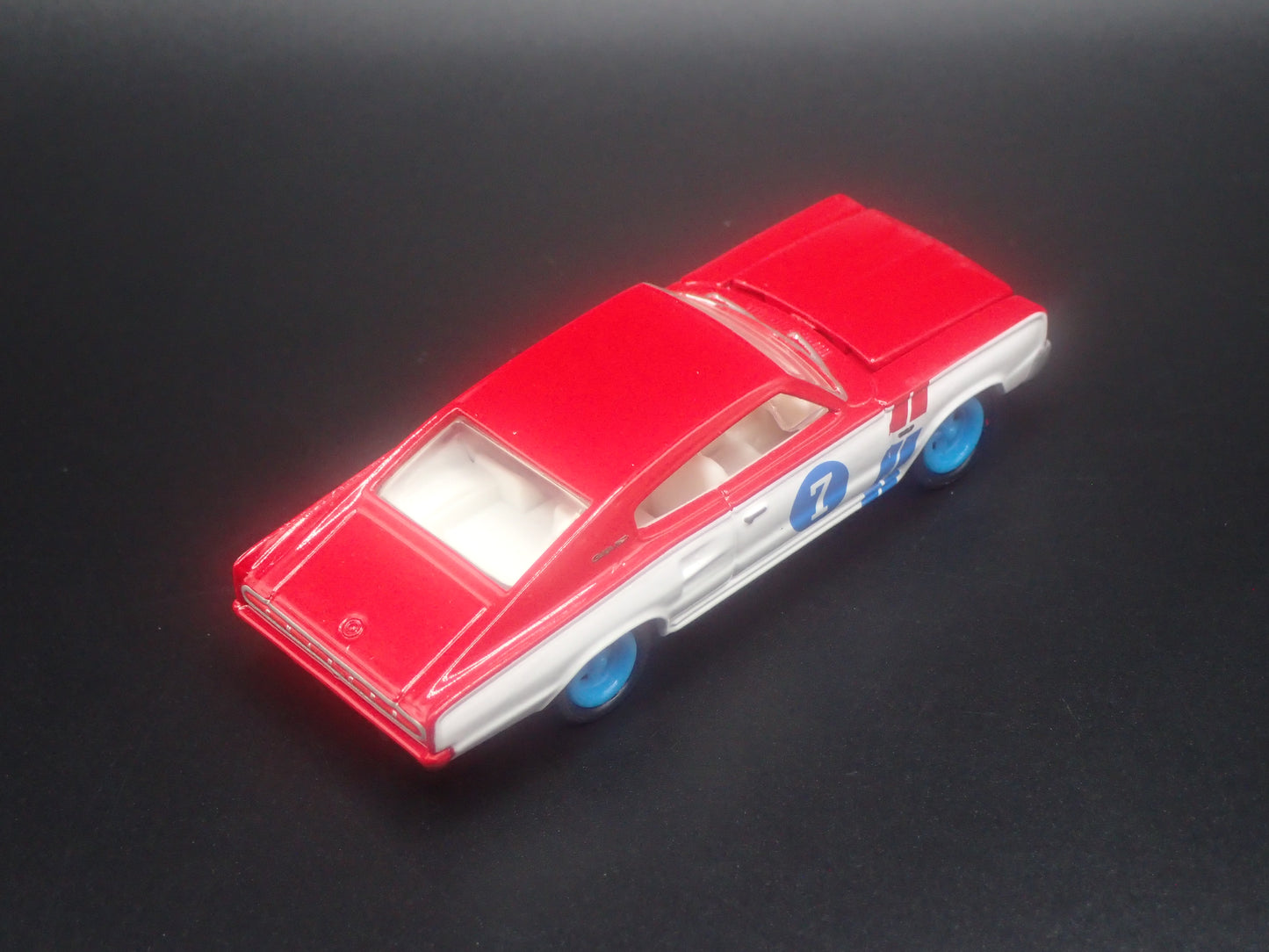 1966 66 DODGE CHARGER WHITE 1:64 SCALE COLLECTIBLE DIORAMA DIECAST MODEL CAR