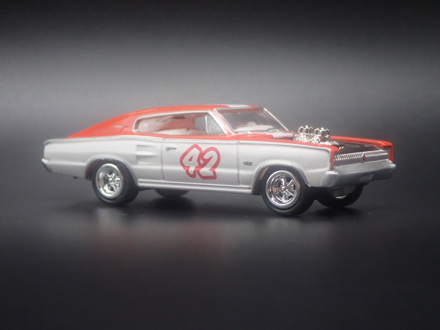 1966 66 DODGE CHARGER WHITE 1:64 SCALE COLLECTIBLE DIORAMA DIECAST MODEL CAR