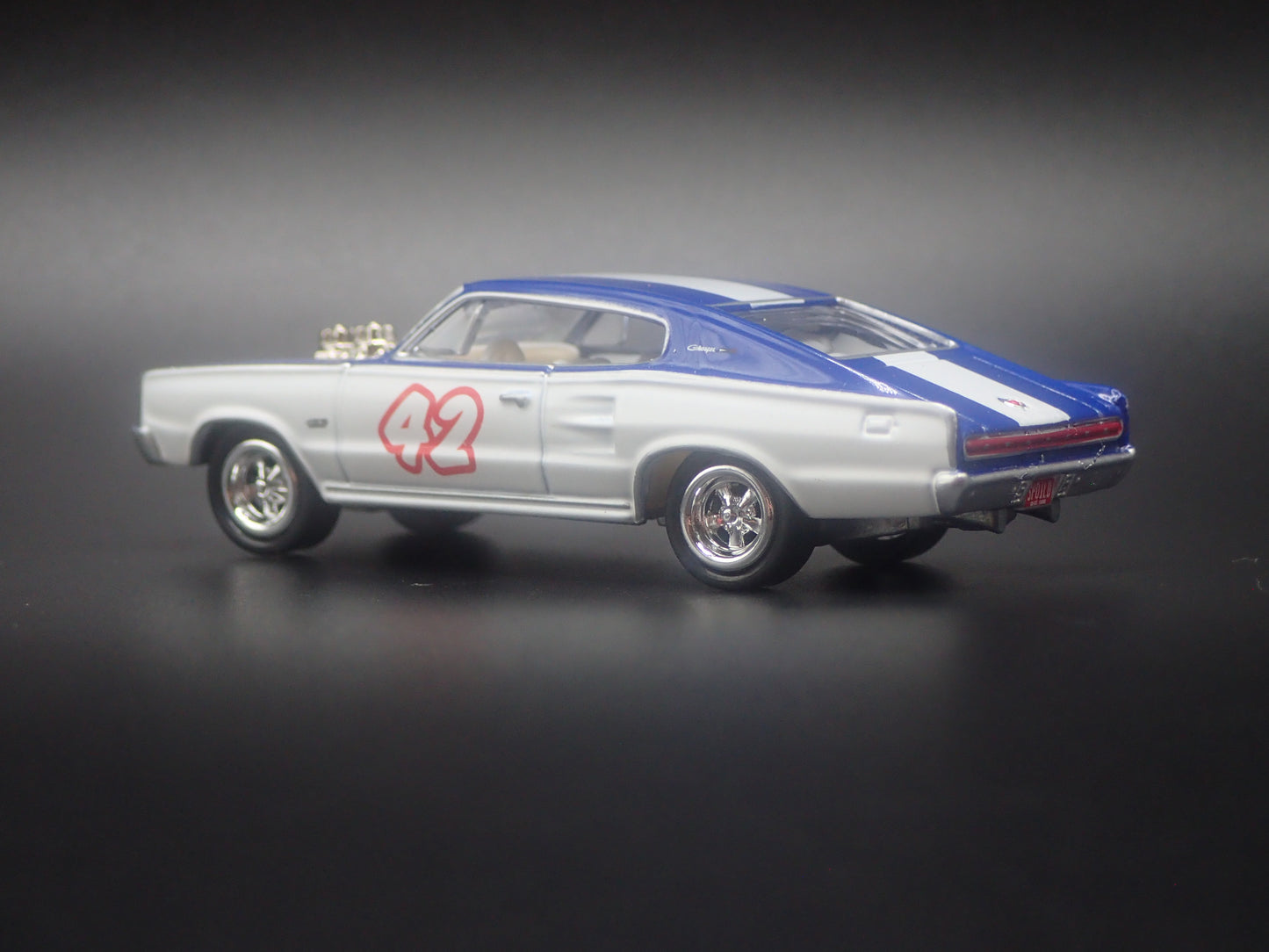1966 66 DODGE CHARGER WHITE 1:64 SCALE COLLECTIBLE DIORAMA DIECAST MODEL CAR